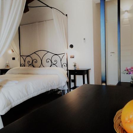 Hotel Residence Noto Marina Buitenkant foto