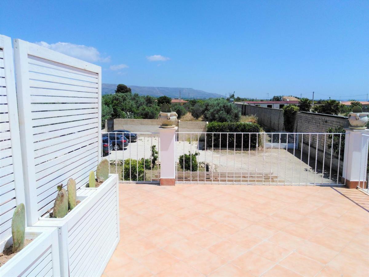 Hotel Residence Noto Marina Buitenkant foto